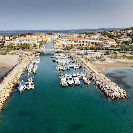 Charmant Studio Cabine A Sete Avec Parking, Acces Plage, Pour 4 Personnes - Fr-1-472-152 * Sète